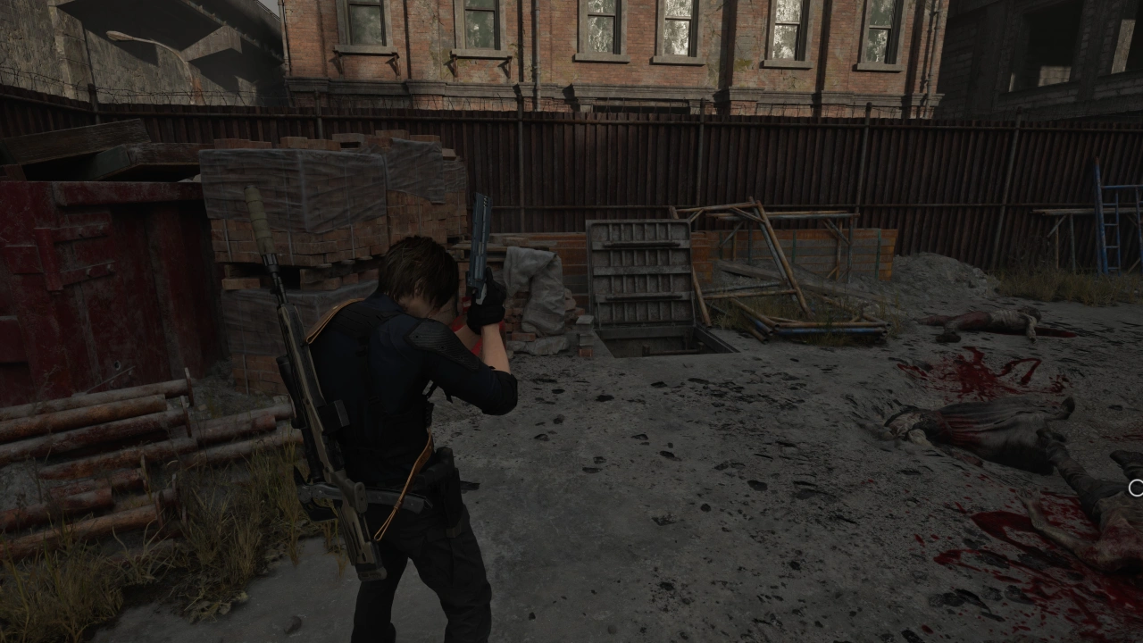 Украшение с эмблемой BSAA (Леон)